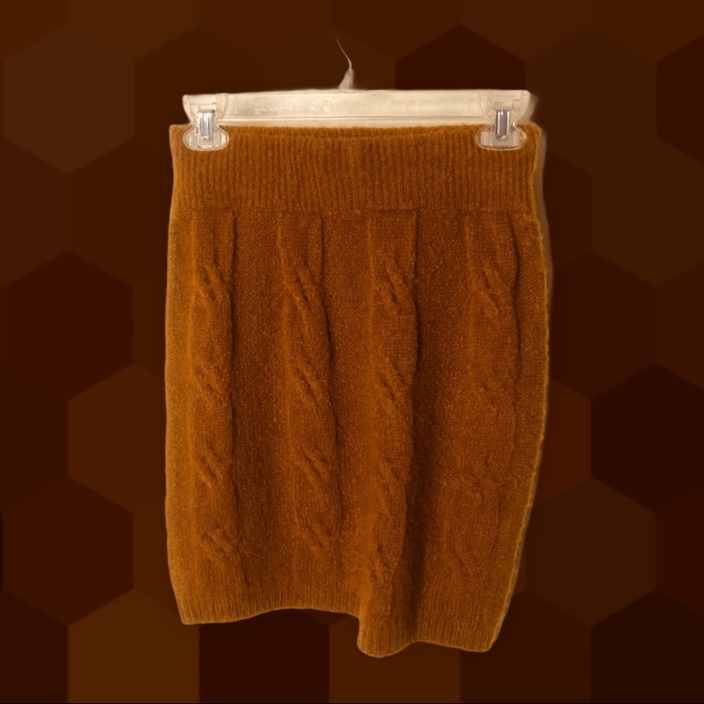 NWT urban outfitters Cable knit sweater skirt - Picture 6 of 9